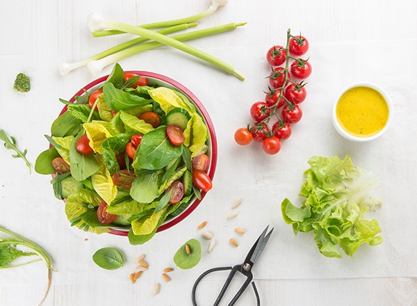 Feeding kids organic food